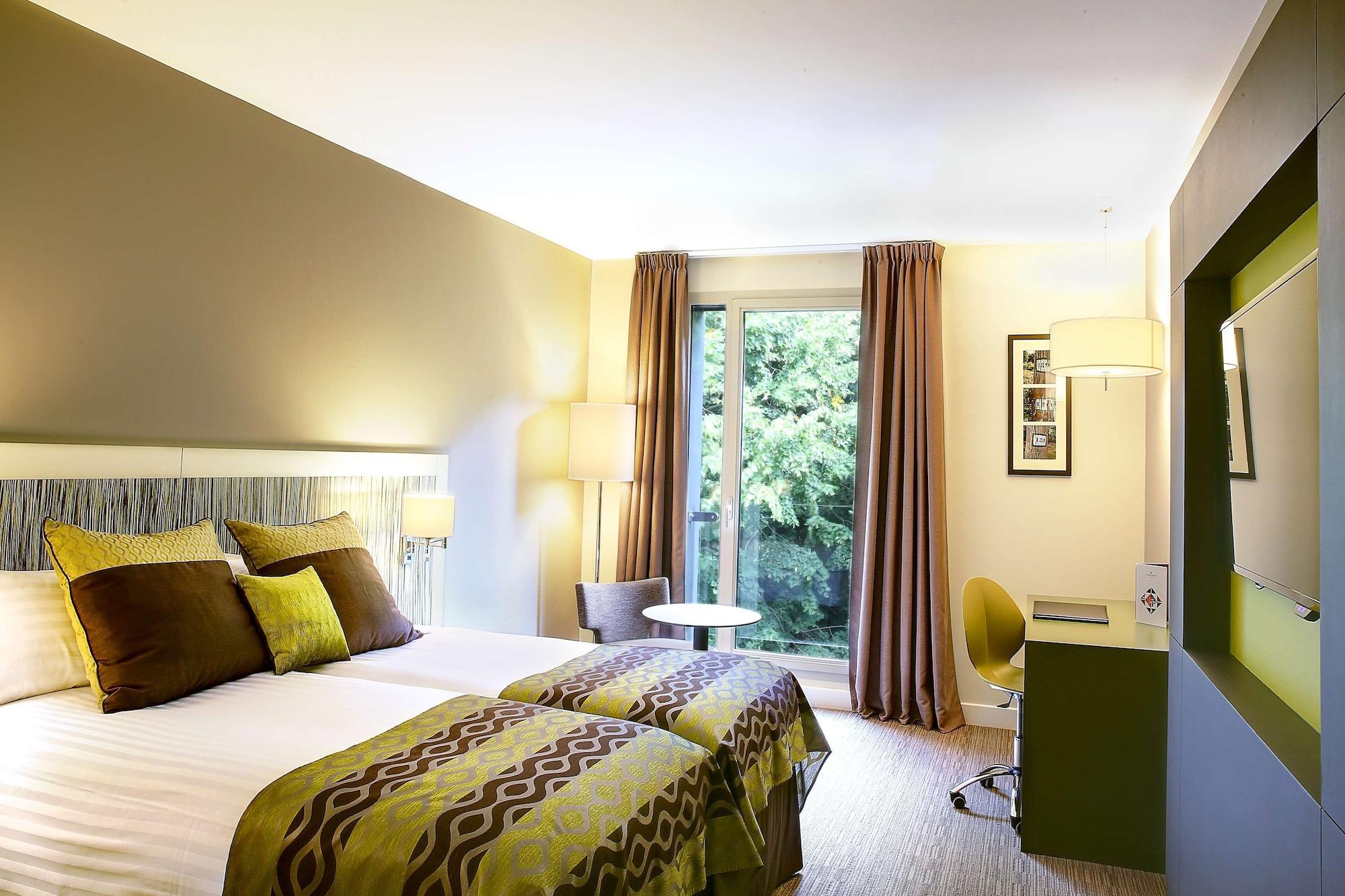 Best Western Plus Paris Meudon Ermitage Room photo