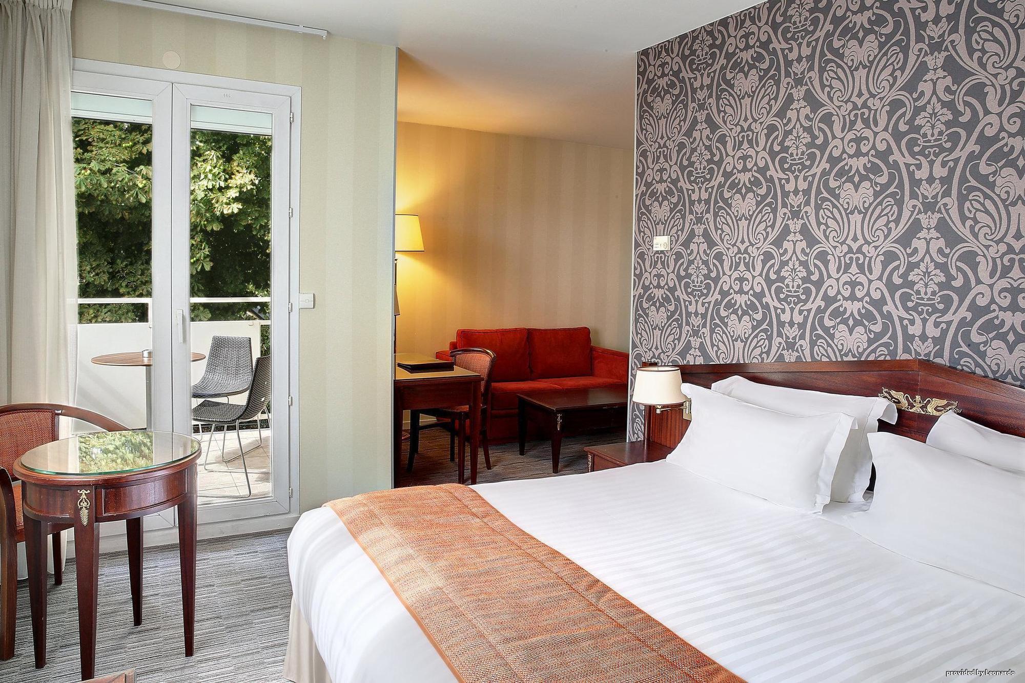 Best Western Plus Paris Meudon Ermitage Room photo