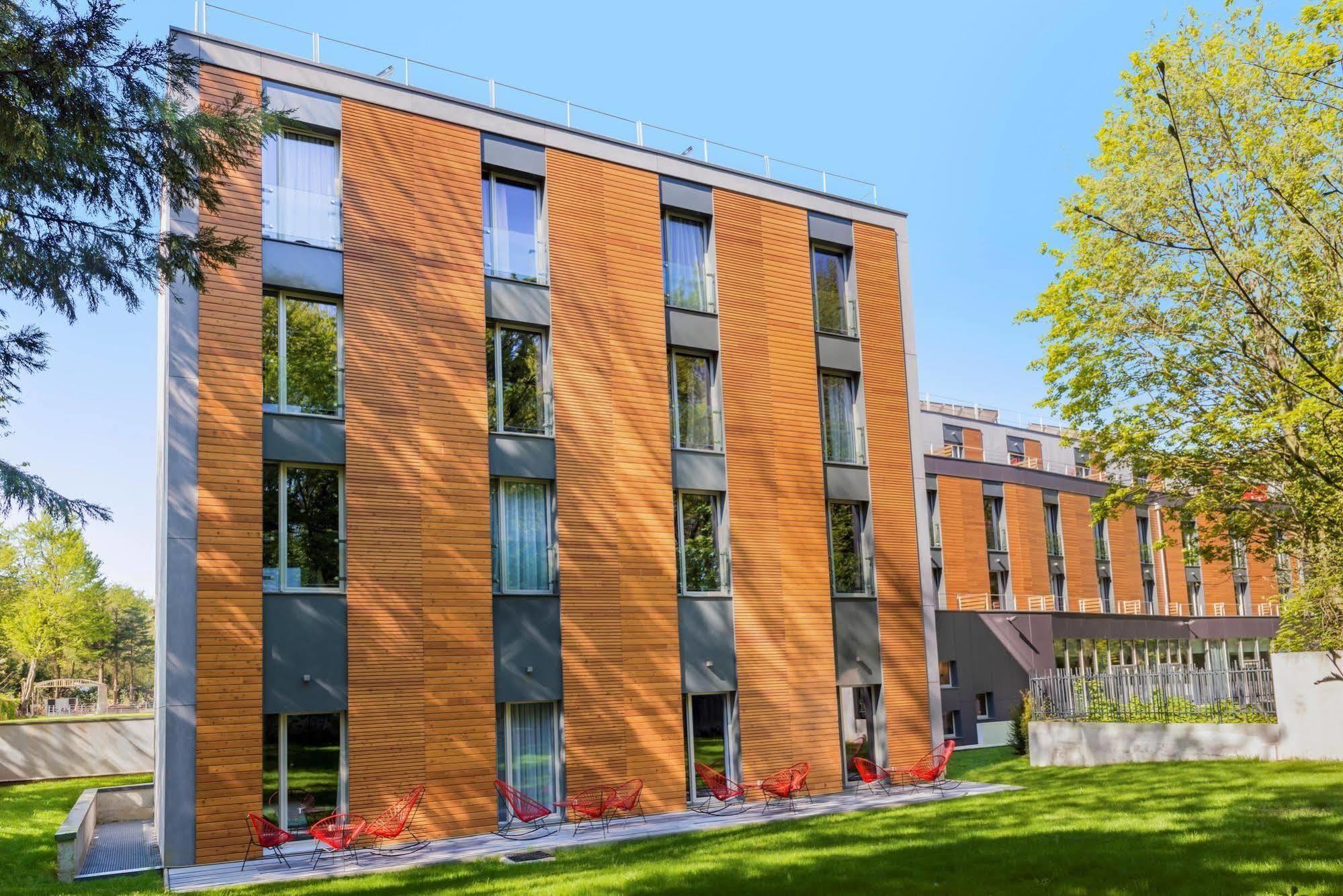 Best Western Plus Paris Meudon Ermitage Exterior photo